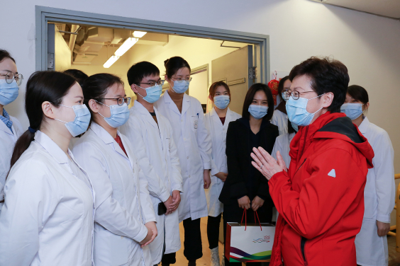 Chief Executive Mrs Carrie Lam visits the Environmental Microbiome Engineering and Biotechnology Laboratory at HKU